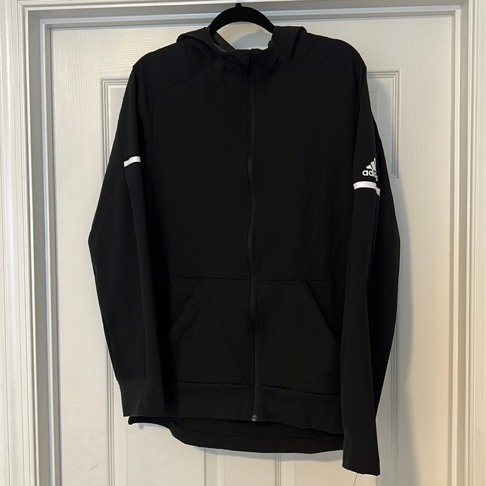 Adidas mens light jacket size M